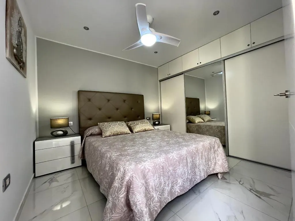 Fabuloso Apartamento En Mareverde Cerca De La Playa 아데제 0*,  스페인