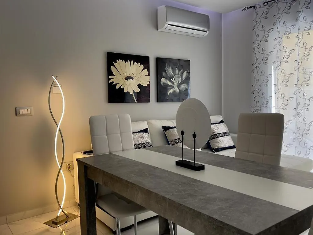 아파트 Fabuloso Apartamento En Mareverde Cerca De La Playa 아데제